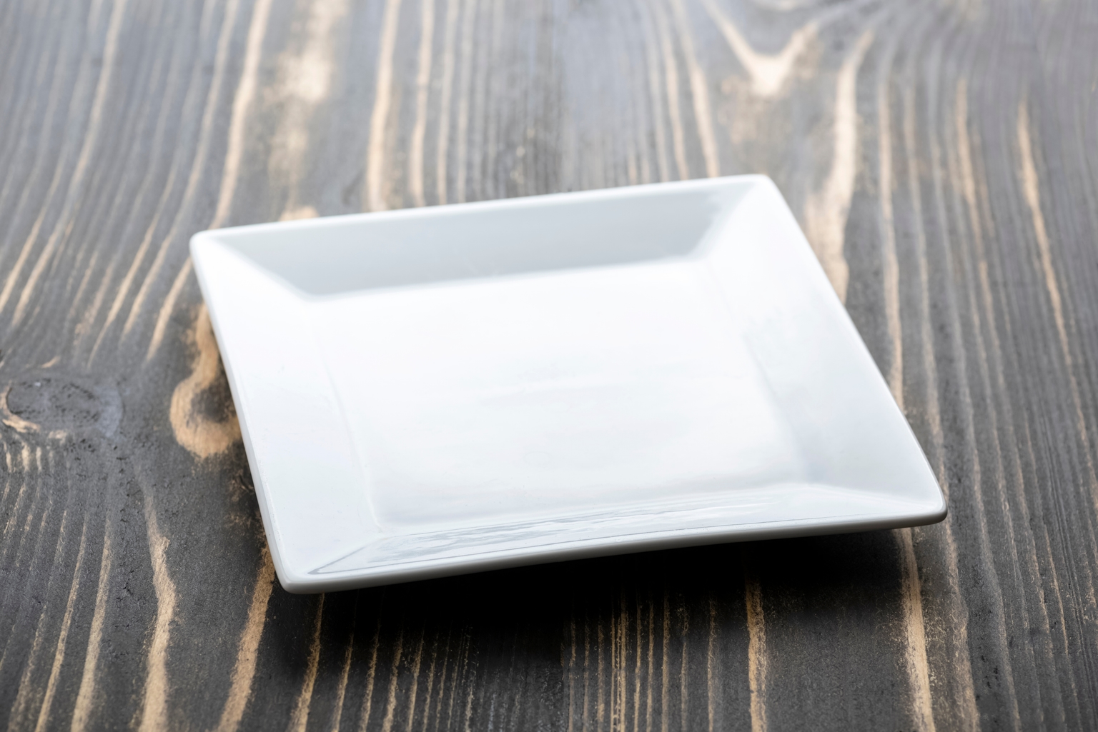 Ella Square Plate